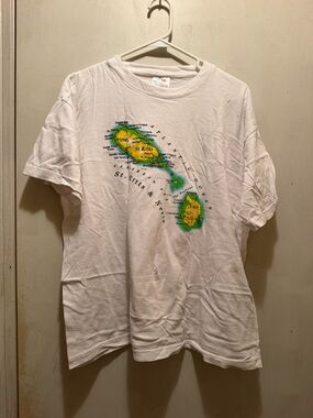 Vintage White XL Island T-Shirt